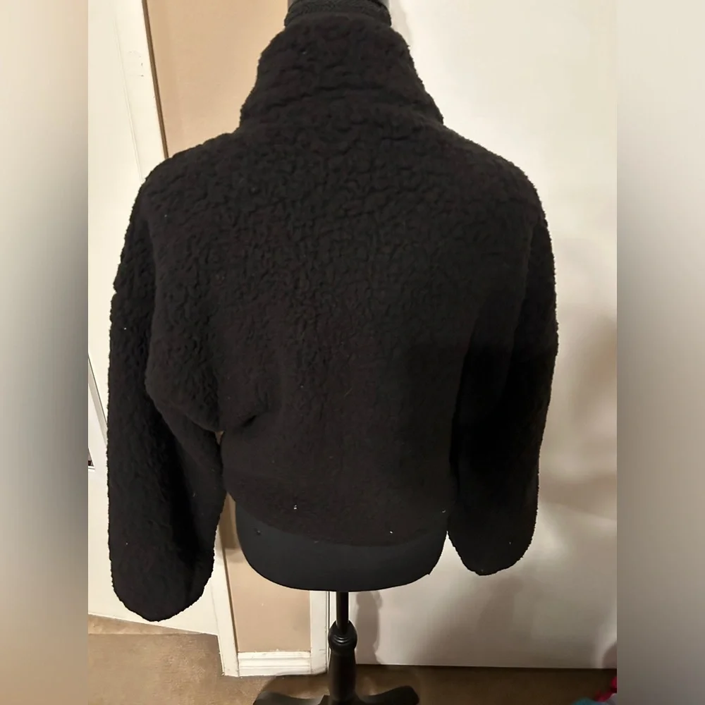 Express Cropped Fleece Teddy Jacket XS Black - Picture 2 of 5